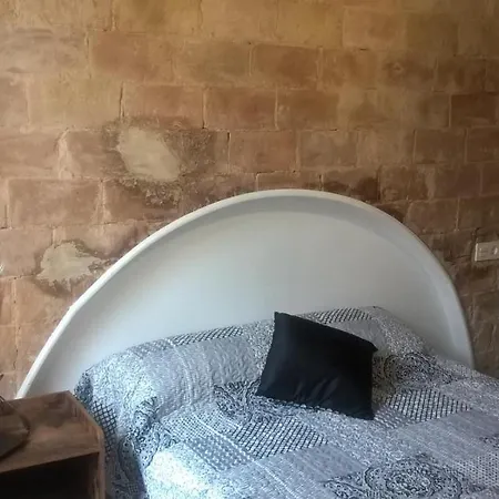 Casa-apart Rehabilitada St Mikel דירה *